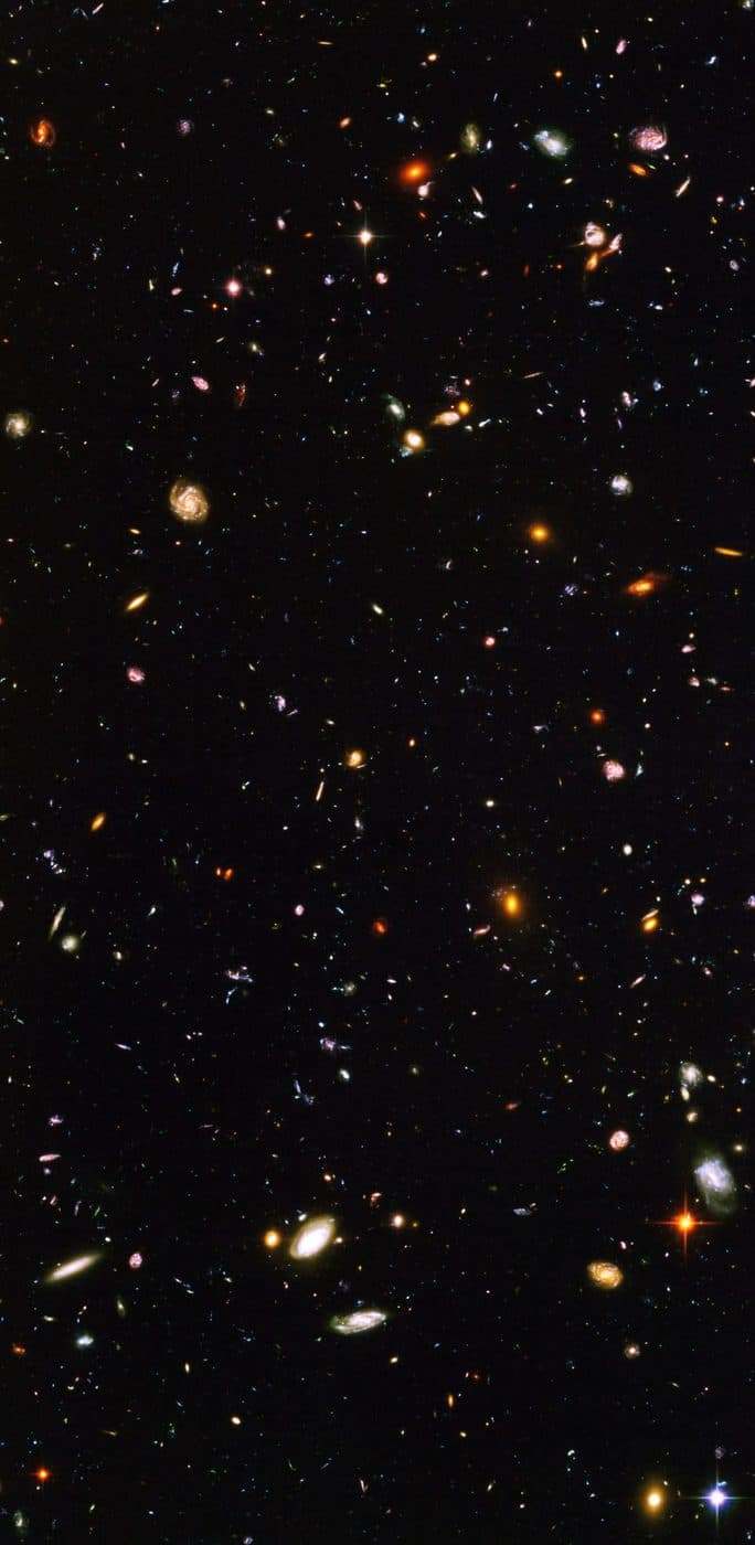 Hubble Deep Field, migliaia di galassie in un punto di cielo apparentemente vuoto
